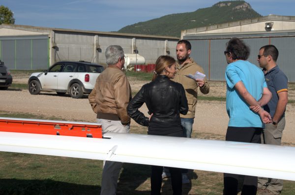 «Divendres» en el aeródromo