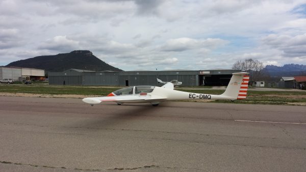 Vuelo a vela para universitarios
