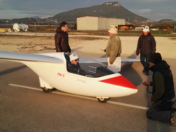 Año Nuevo, nuevo piloto de «plástico»