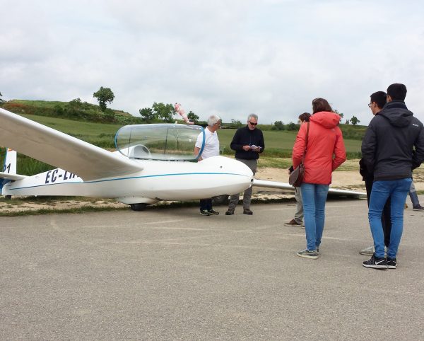 Vuelo a vela para universitarios